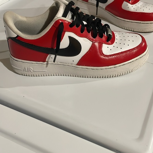 Custom Nike Air Force 1 - Picture 2 of 5